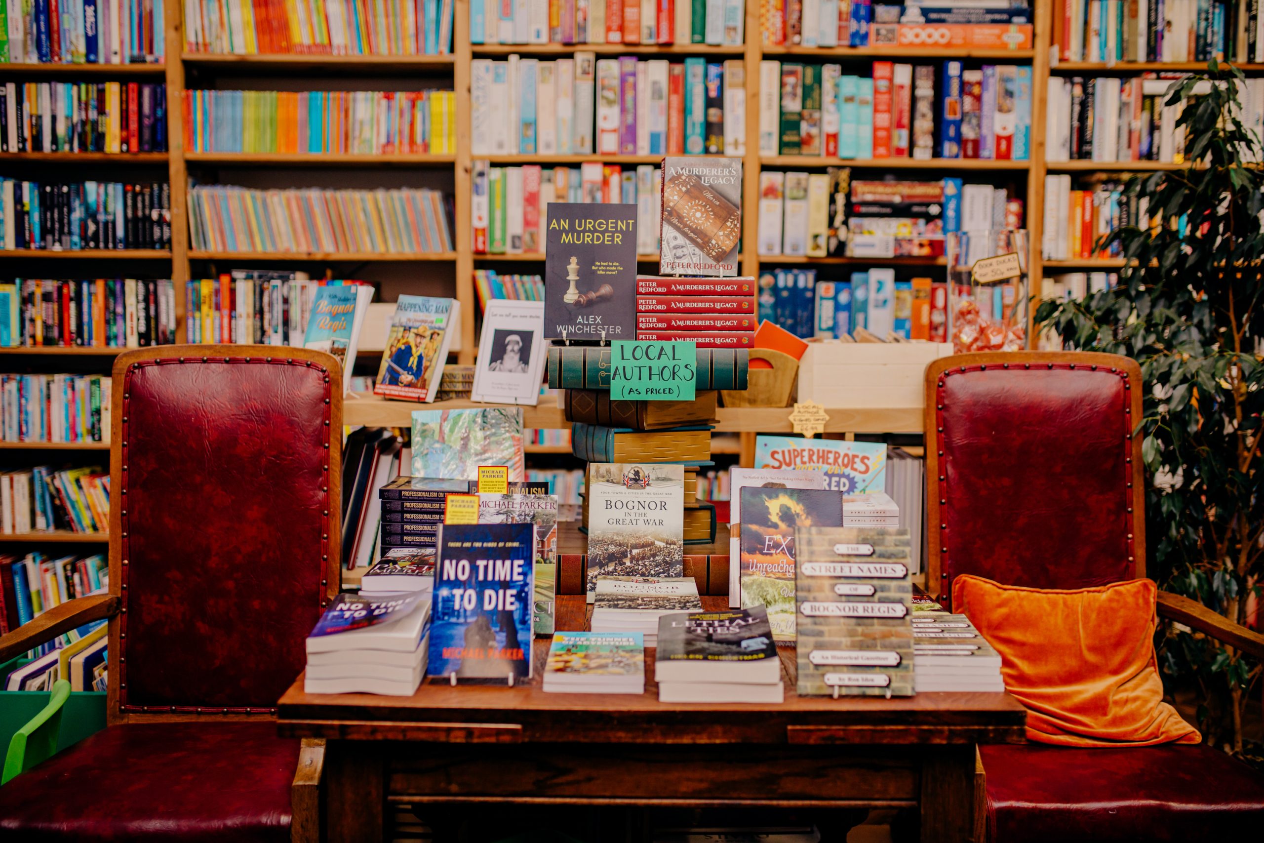 Heygates Bookshop Bognor Regis by Peter Flude