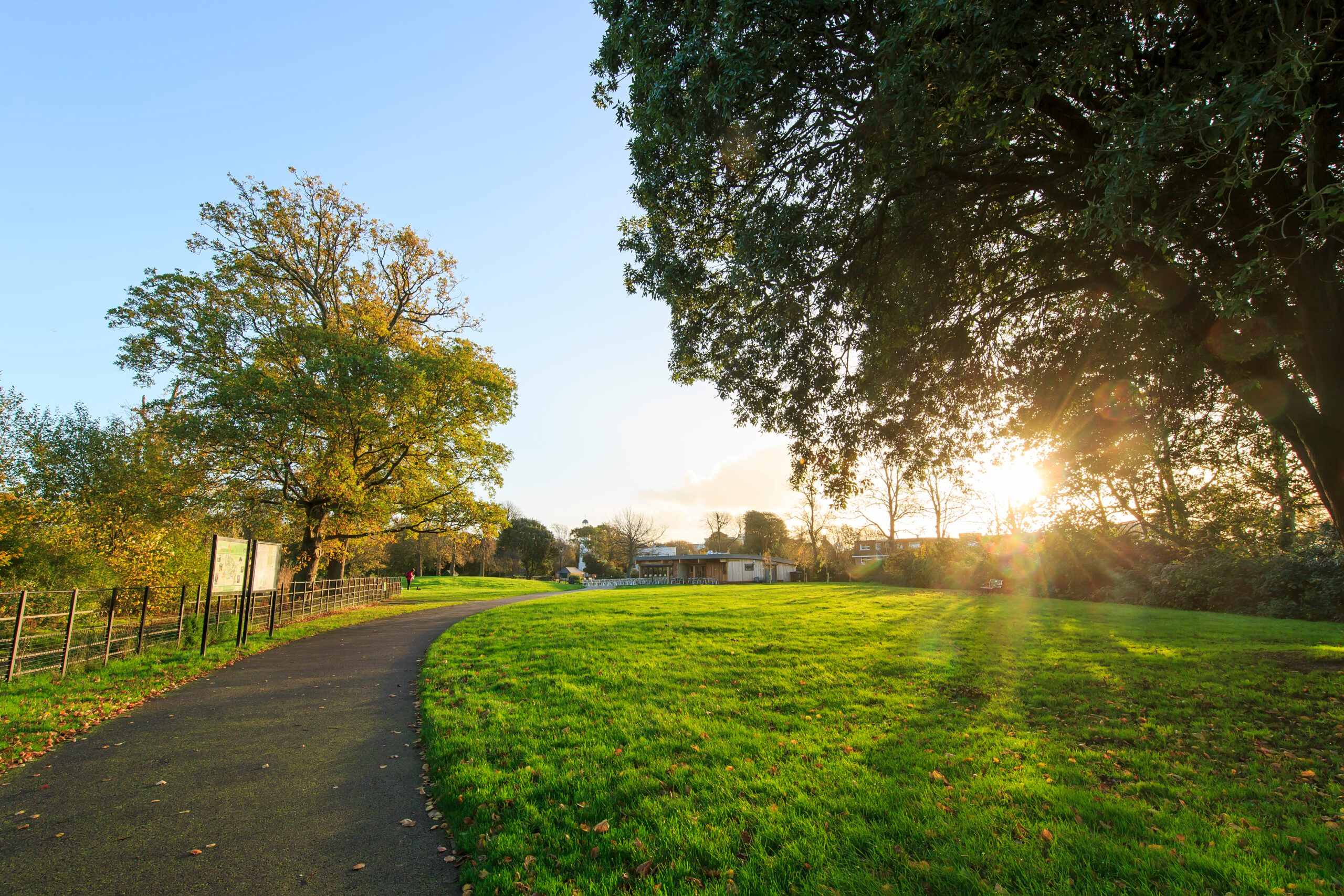 Traveling in the Hotham Park, Bognor Regis, United Kingdom By Kit Leong